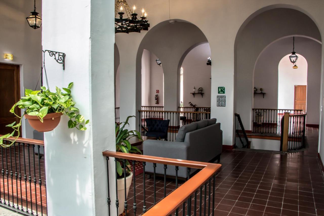 Hotel Real De Castilla Colonial Guadalajara Ngoại thất bức ảnh