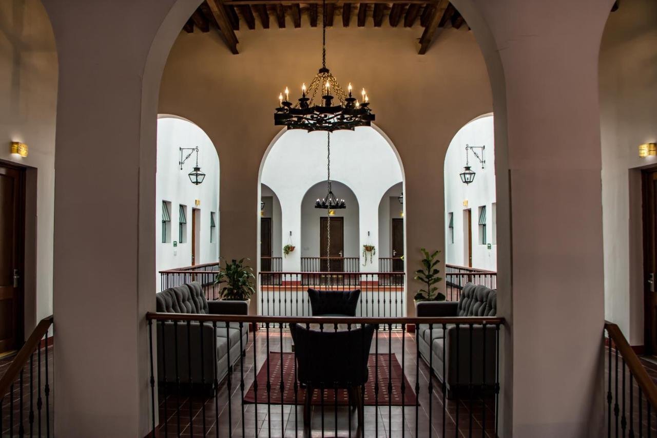 Hotel Real De Castilla Colonial Guadalajara Ngoại thất bức ảnh