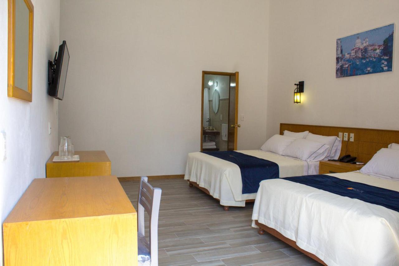 Hotel Real De Castilla Colonial Guadalajara Ngoại thất bức ảnh