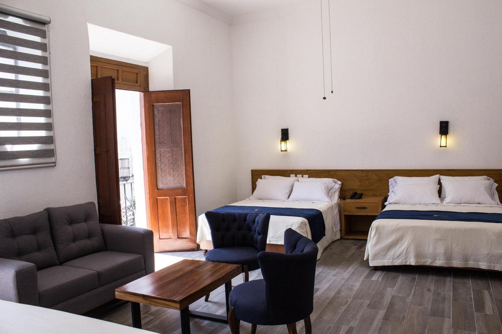 Hotel Real De Castilla Colonial Guadalajara Phòng bức ảnh